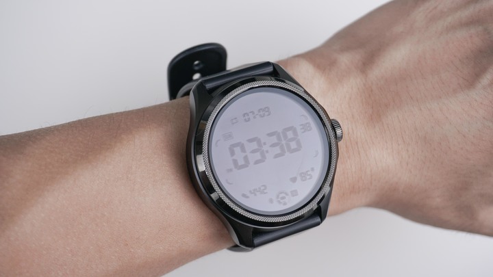 點我看大圖 「開箱」Mobvoi TicWatch Pro 5 - 續航力最強的 Wear OS 智慧手錶