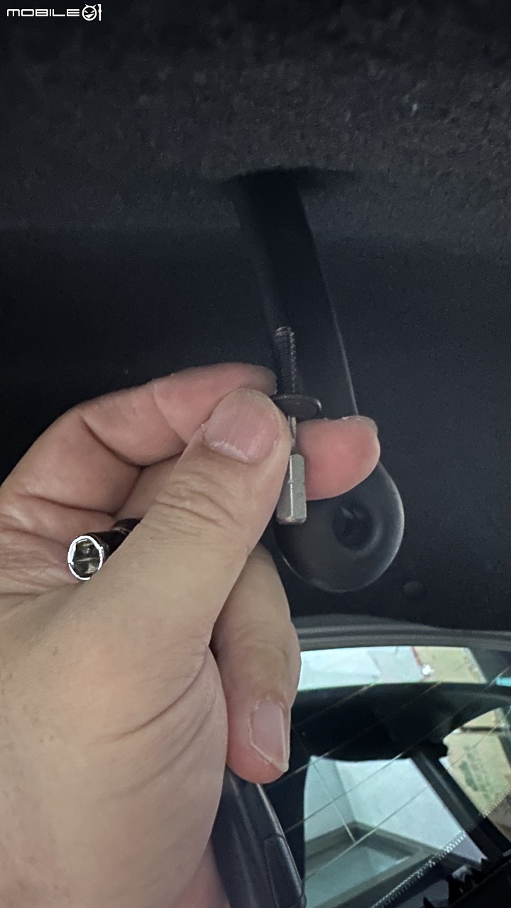 Superb 二代後尾箱門六角鎖鎖塊更換DIY