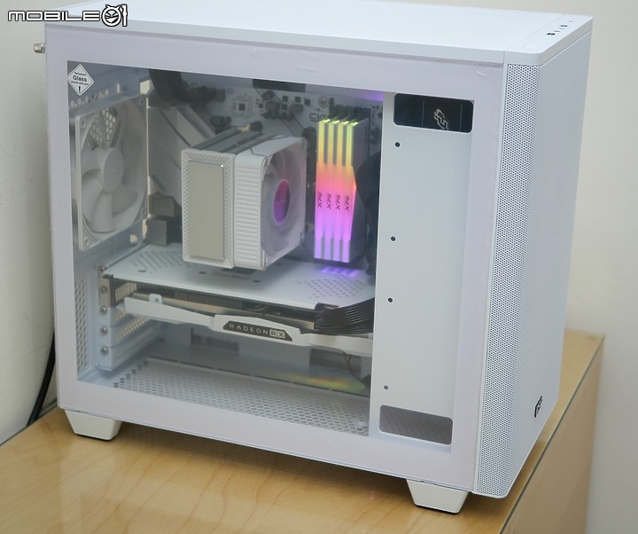[開箱] 外型散熱兼顧 FSP全漢 CST360(W) 白