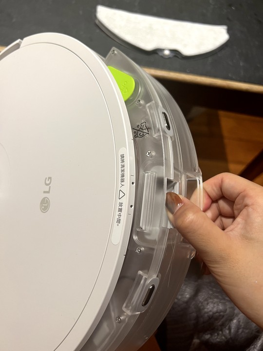 【體驗】LG 空氣清淨機+濕拖清潔機器人一個月體驗分享, 救救台北過敏兒的夏日濕悶髒