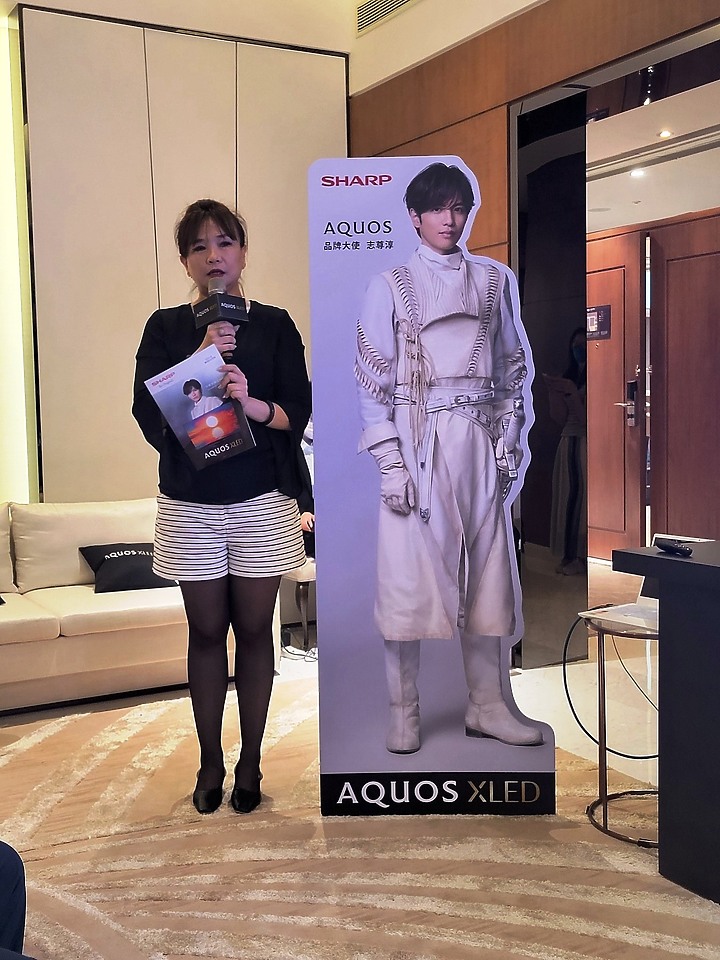 感受黑與光的力量SHARP AQUOS XLED 4K智慧聯網顯示器心得分享