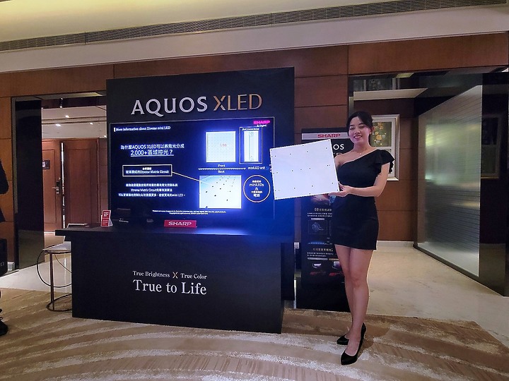 感受黑與光的力量SHARP AQUOS XLED 4K智慧聯網顯示器心得分享
