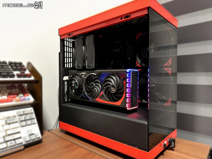 電競魚缸?HYTE Y40全景機殼