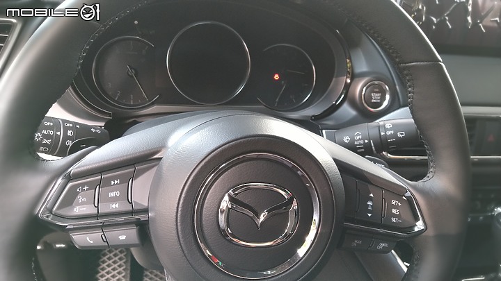 2023年 25T AWD Signatrue Captain SEAT CX-9 新車到