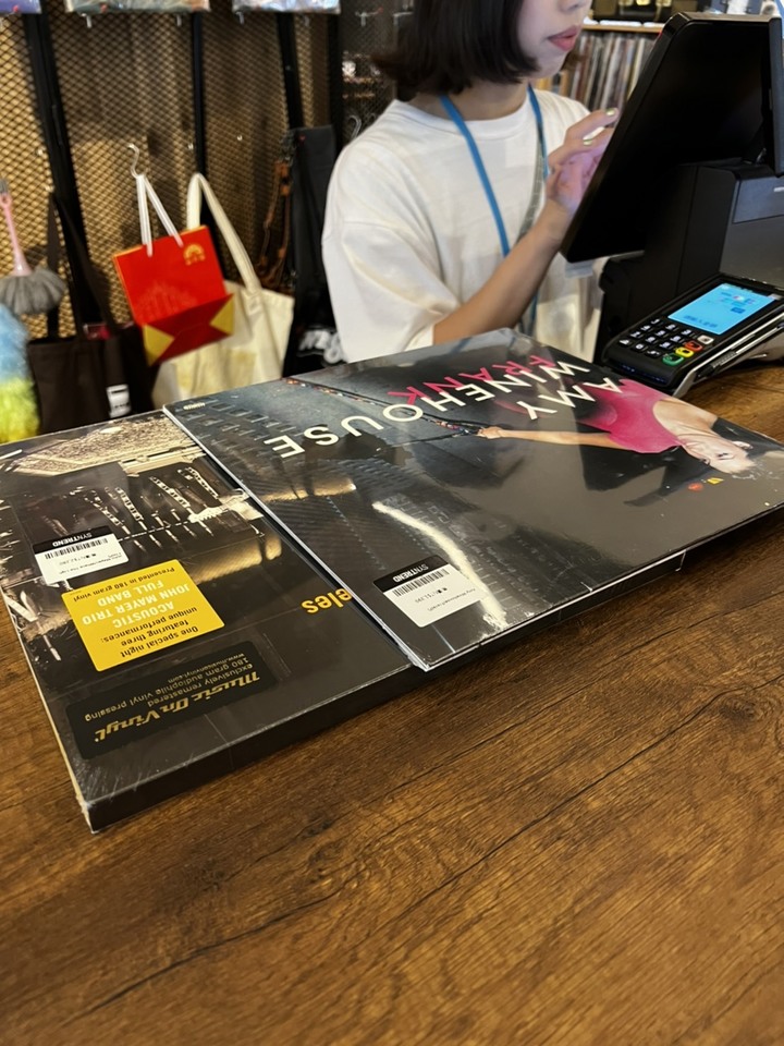 【分享】最近買的黑膠唱片