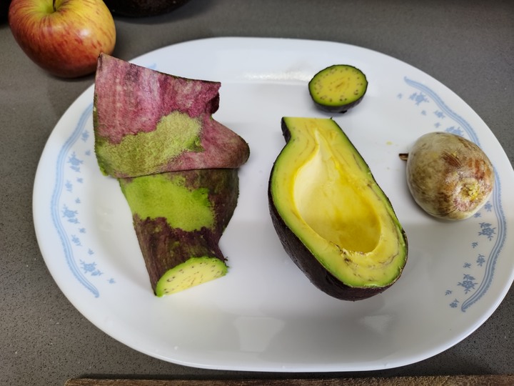 酪梨牛乳（不加糖）+蜂蜜