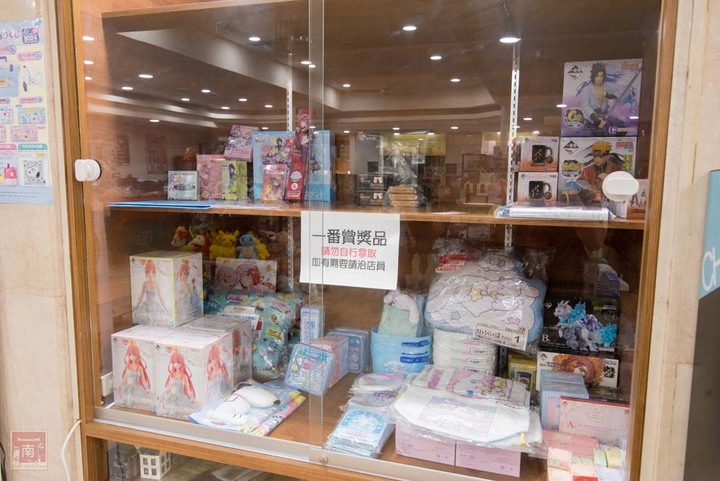 【臺南扭蛋】台南寶可夢中心在這裡,也有盲盒、日本流行扭蛋等,只有在迪士尼能買到的TOMICA小車打六折,加入會員送100元購物金~扭蛋將軍x轉蛋概念館 - 南人幫