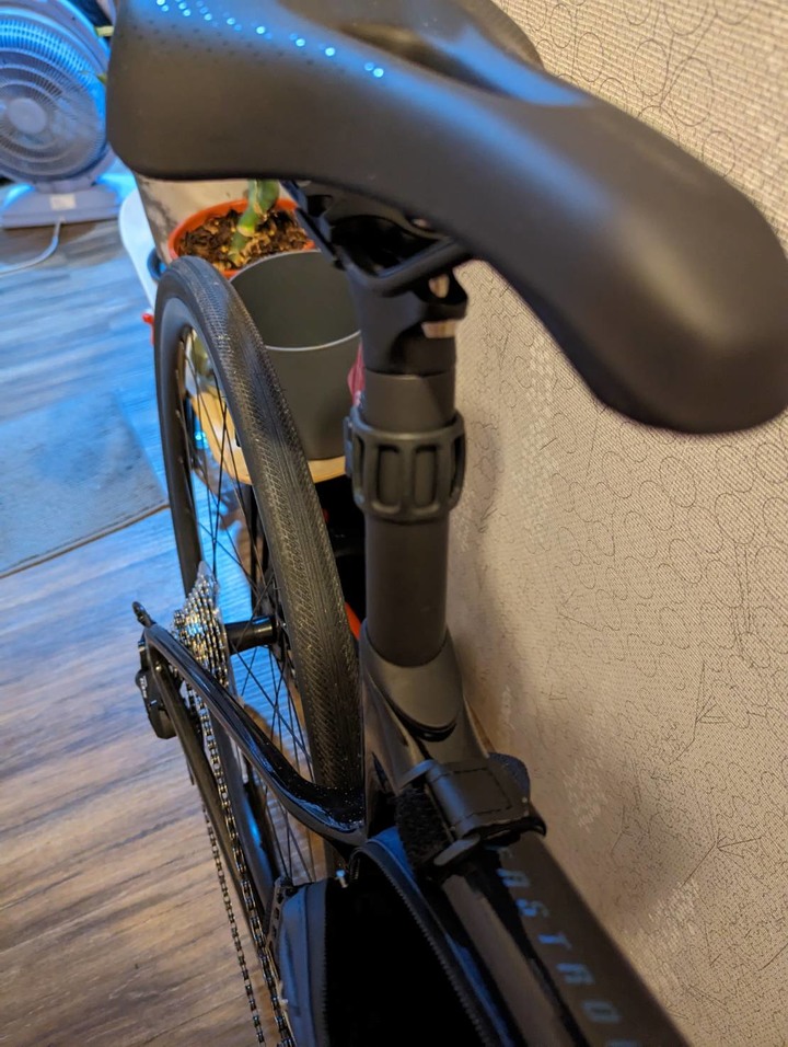 交車後與官網圖不一樣