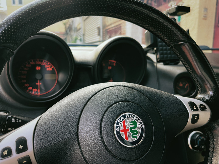 Alfa Romeo 156 極簡開箱分享