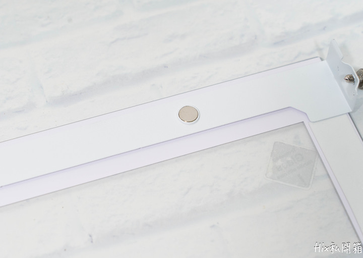[開箱] 來自全漢的MATX機殼 CST360 WHITE
