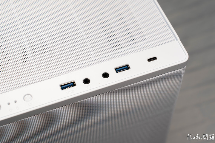 [開箱] 來自全漢的MATX機殼 CST360 WHITE