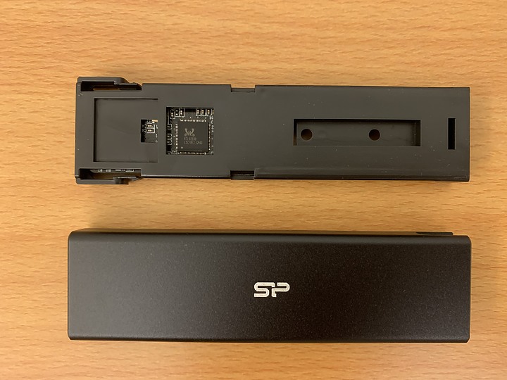 點我看大圖 SP PD60 M.2 SSD外接盒+Kioxia G2 1TB SSD開箱心得