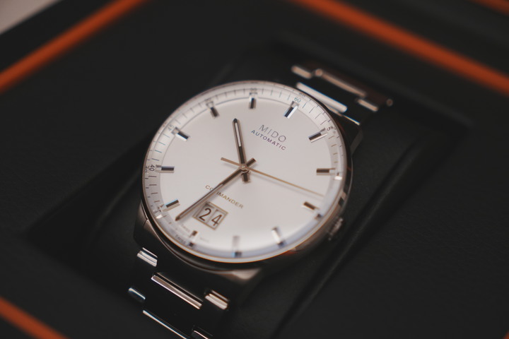 [開箱] MIDO COMMANDER BIG DATE