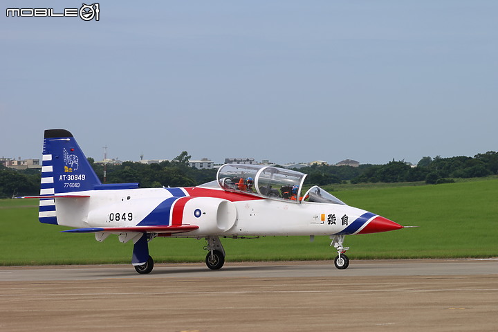 點我看大圖 EOS R7戰機拍攝初體驗@清泉崗航空嘉年華