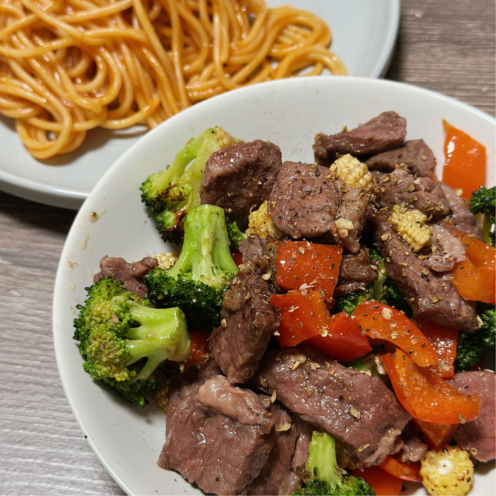 初次嘗試氣炸霜降牛排(父親節的簡單儀式感)