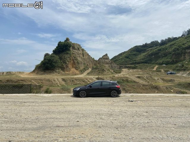 [心得] Ford Kuga ST Line 挑戰水牛坑 offroad