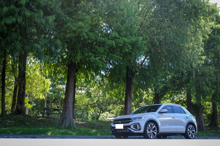 3M新出的極透貼這樣的組合最適合~(T-ROC TSI 330 R-Line Performance)