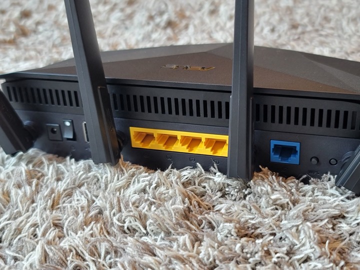 感謝Netflix 決心升級ASUS RT-AX5400 無線路由器
