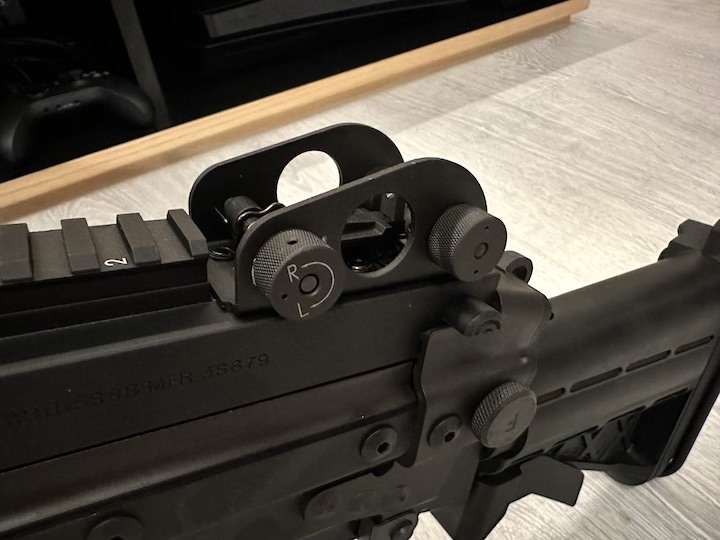 VFC M249 SAW 氣動空氣軟槍 | 期待已久的實用化輕機槍開箱