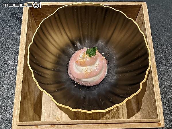 點我看大圖 東京米其林一星法式餐廳Simplicité(サンプリシテ)
