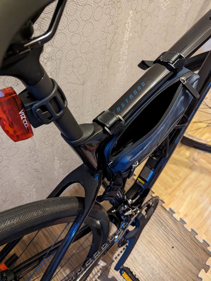 交車後與官網圖不一樣