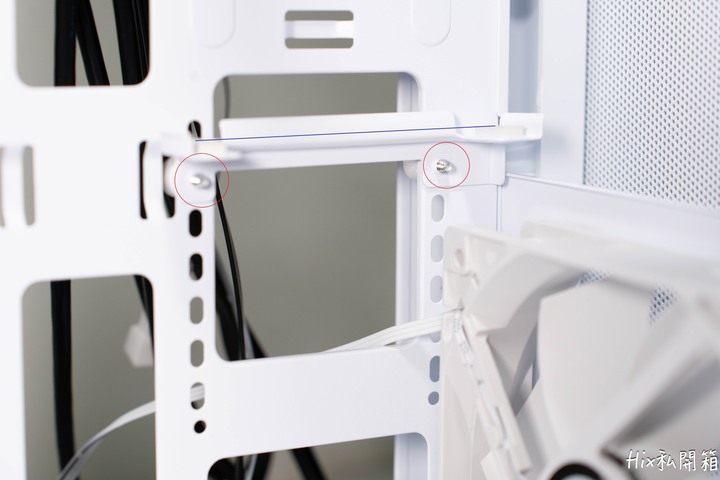 [開箱] 來自全漢的MATX機殼 CST360 WHITE
