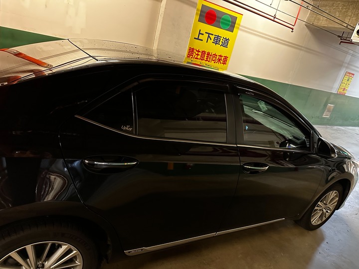 Uplus吸血鬼之盾隔熱紙心得分享