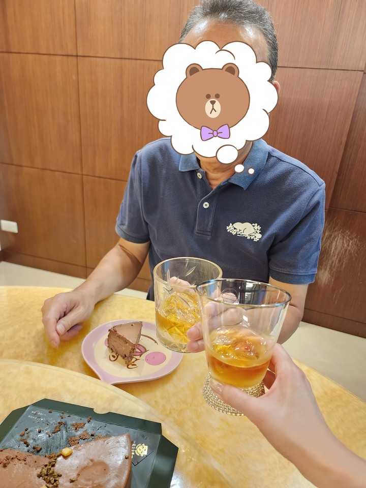 #開箱 起士公爵威士忌巧克力乳酪蛋糕