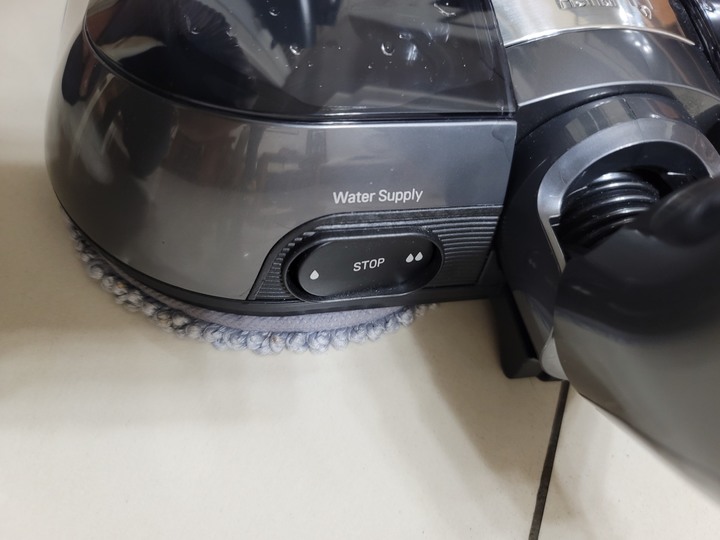 直上LG A9TS蒸氣吸拖吸塵器的初期心得