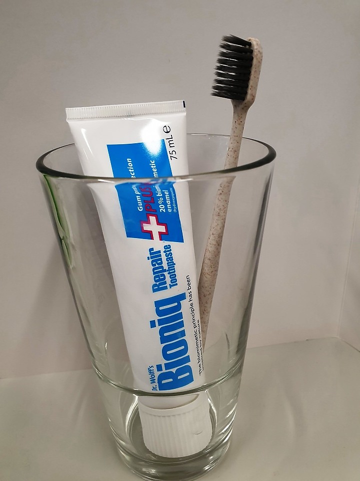 <<守護你>>Bioniq® 貝歐尼 修復+護齦牙膏體驗心得分享<<每一天>>