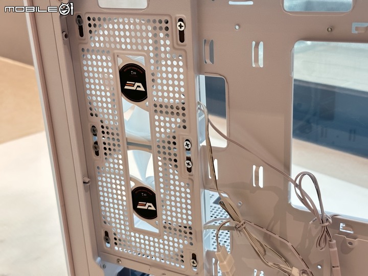 M-ATX小板用全景機殼 DF 鏡之島 MOTI