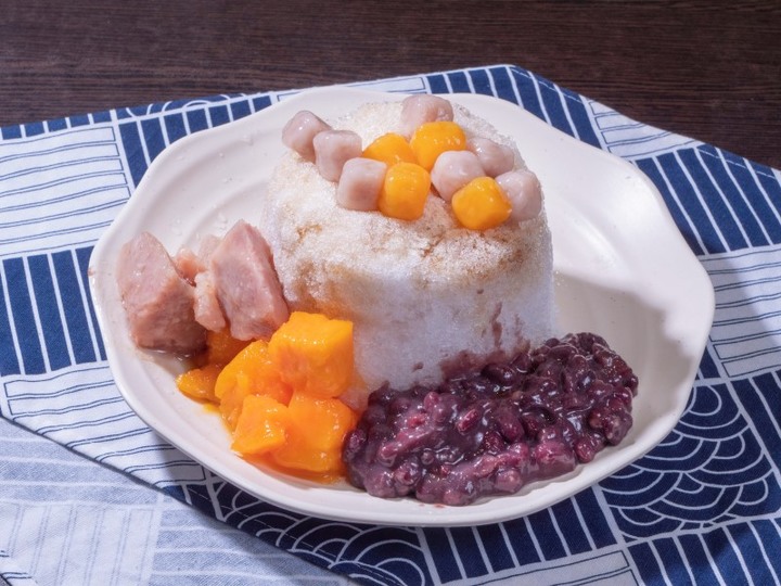 基隆複合式冰品店│冰品熱食通通有 嚴選原型食材健康又消暑