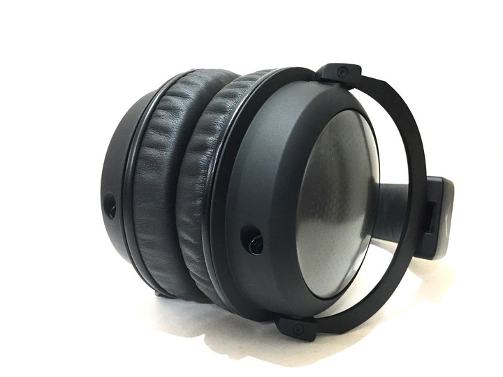 【R式分享】勾勒出靈魂的中高頻封閉式旗艦—beyerdynamic® T5 3rd （含原廠平衡線心得）
