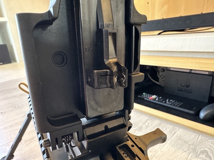 VFC M249 SAW 氣動空氣軟槍 | 期待已久的實用化輕機槍開箱
