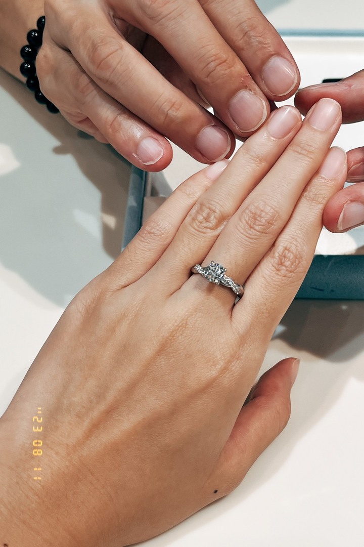 終於去挑婚戒
