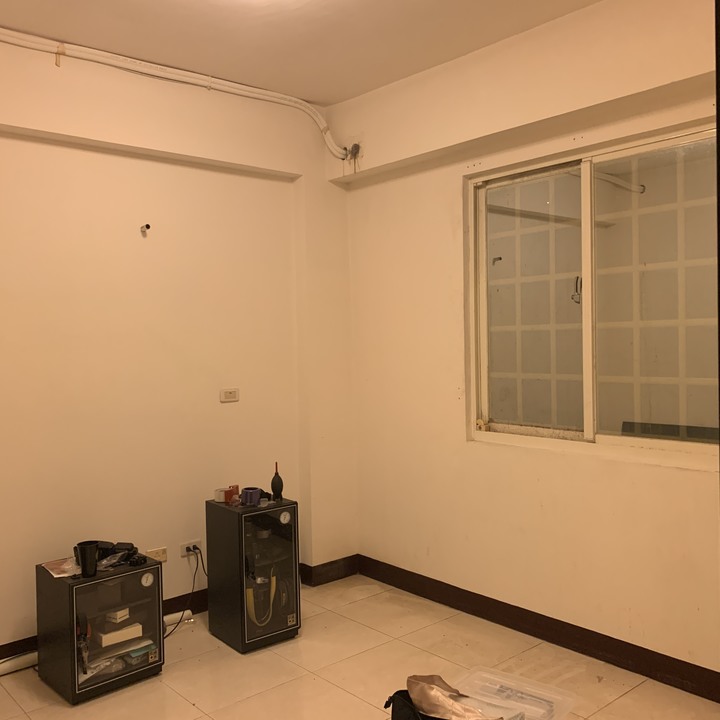 挑戰幾何型油漆混色粉刷
