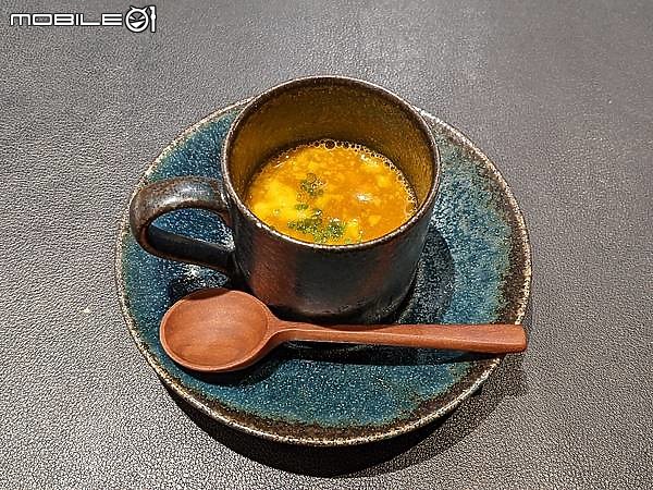 點我看大圖 東京米其林一星法式餐廳Simplicité(サンプリシテ)