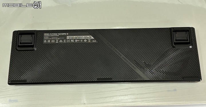 點我看大圖 新入手鍵盤 ROG Strix Scope II NX 暴風軸 PBT 開箱