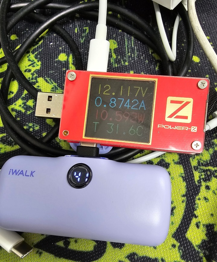 iWalk Pro口袋行動電源開箱