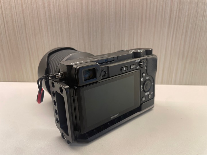 新手第一台相機 a6400 短暫入手心得 + 2870 FE3.5-5.6