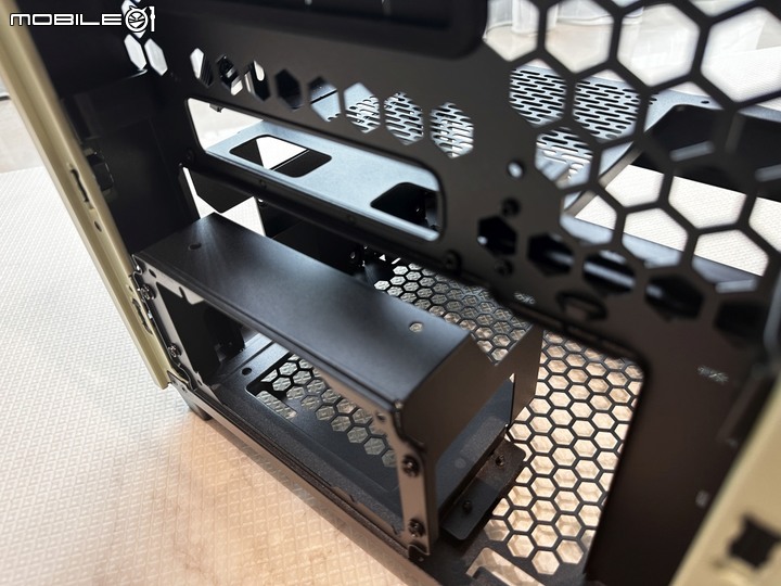 透視 The Tower 200迷你機殼 抹茶綠 +專用 LCD 面板模組