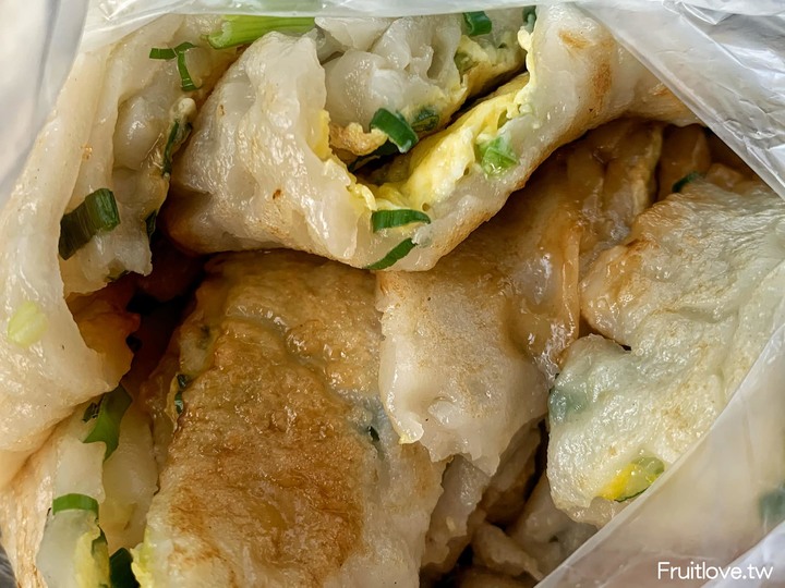 老饕必點的古早味粉漿蛋餅，Q彈又有層次