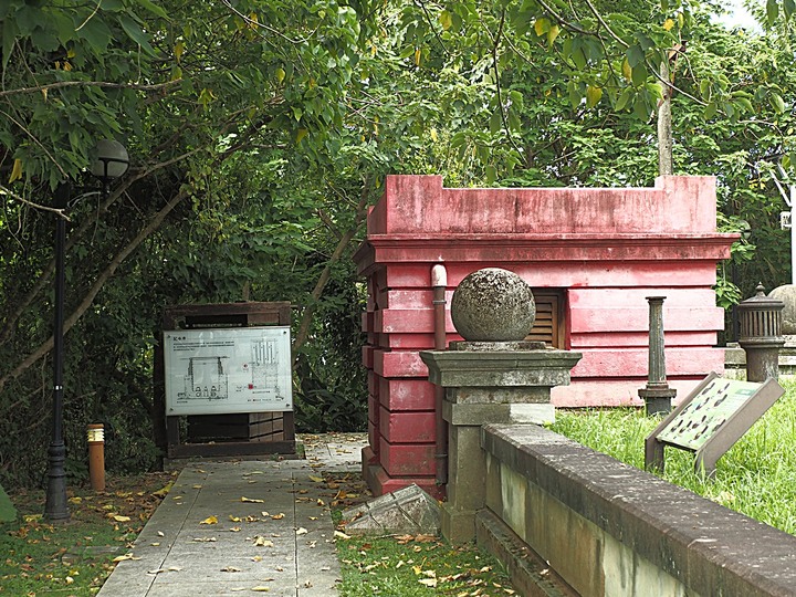 嘉禾新村、臺北水道水源地 唧筒室(自來水博物館)、淨水池(觀音山蓄水池)、量水室 — 大臺北現存四座眷村之一與自來水系統之濫觴