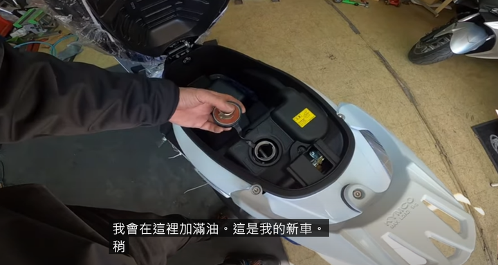 日本版 GP125 VCBS