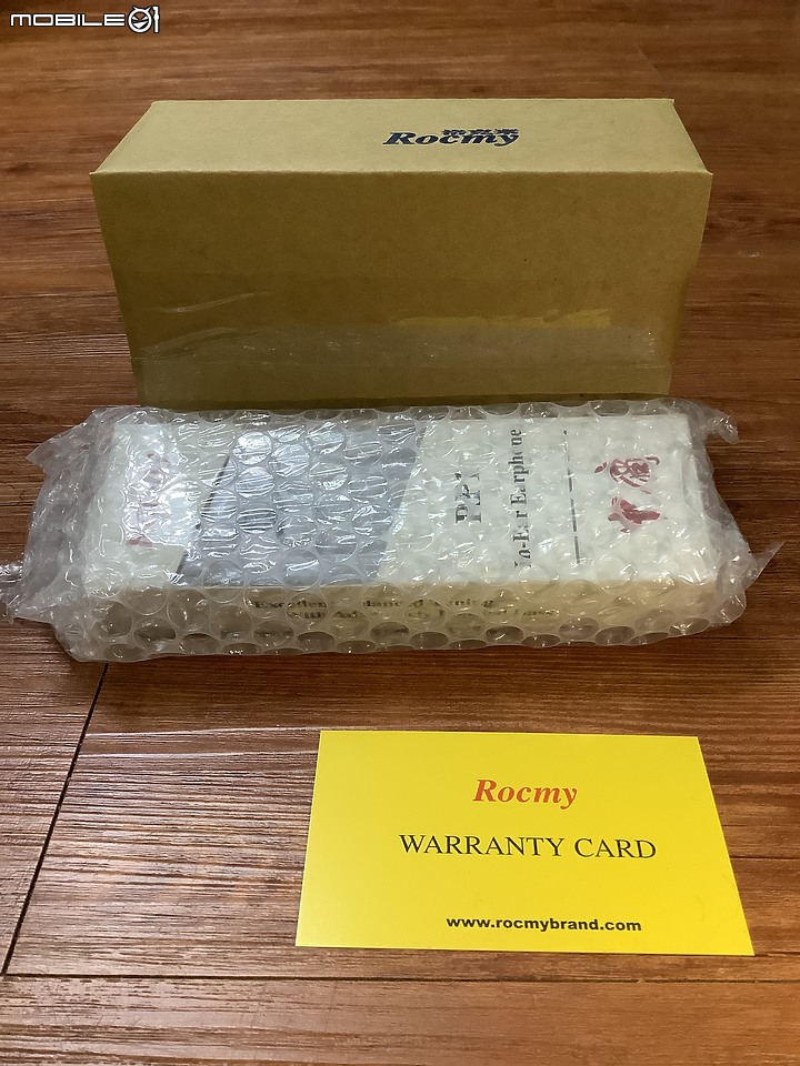 點我看大圖 Rocmy RP1 耳機開箱評測-令人驚豔的千元入耳式耳機