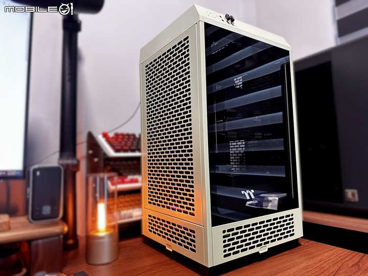 透視 The Tower 200迷你機殼 抹茶綠 +專用 LCD 面板模組