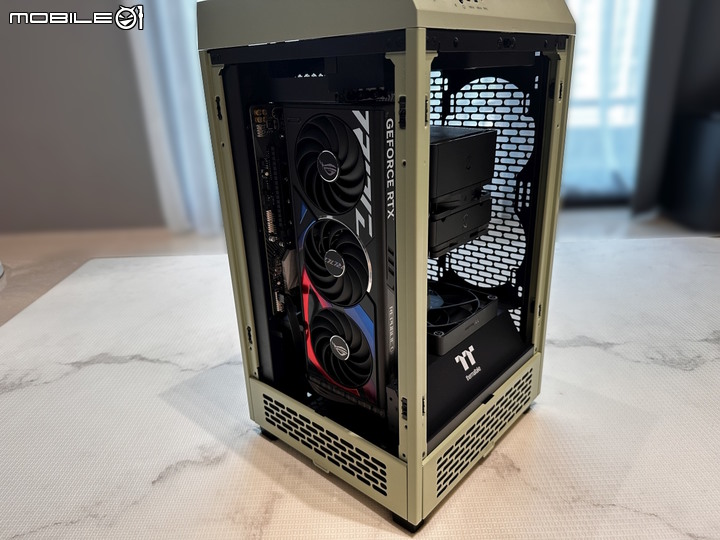 透視 The Tower 200迷你機殼 抹茶綠 +專用 LCD 面板模組