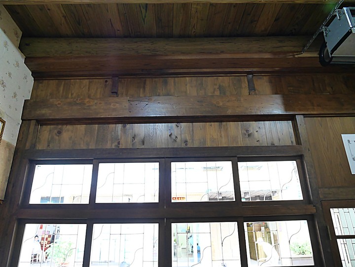 文萌樓、原臺北北警察署、新芳春行、老建築咖啡館群,外掛阿桐阿寶四神湯+大埔鐵板燒— 大稻埕臺北橋頭散策 第二部