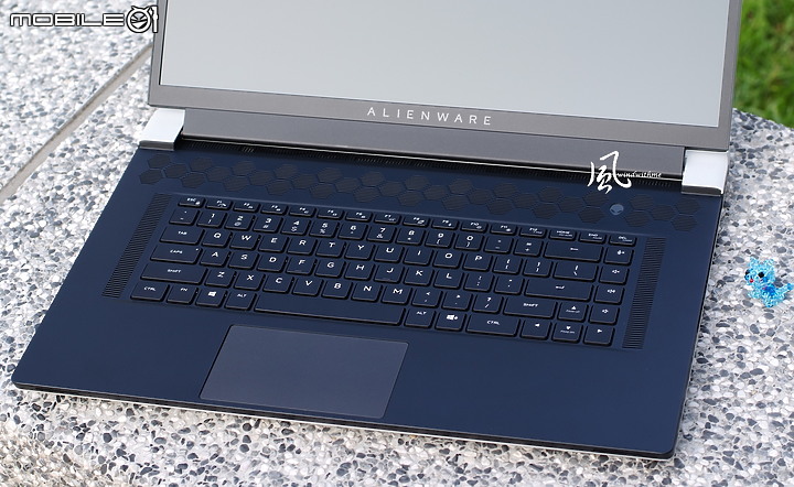 點我看大圖 Dell Alienware X17薄型外星人電競筆電使用分享