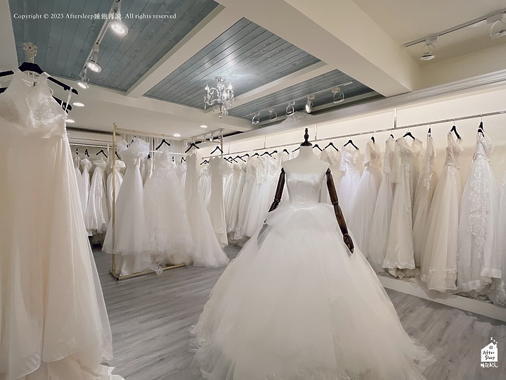老新娘來陪挑婚紗囉＿5間高雄婚紗店家／工作室心得（JUNO LUCINA／LINHAUTE／THE YOURS BRIDAL／I MARRY愛美麗／VERDI WEDDING）